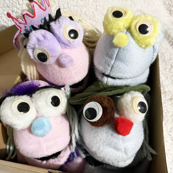 Handmade Puppets - Picture 8 of 8